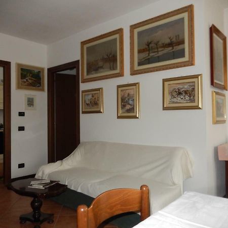 Al Calypso Bed and Breakfast Curtatone Buitenkant foto