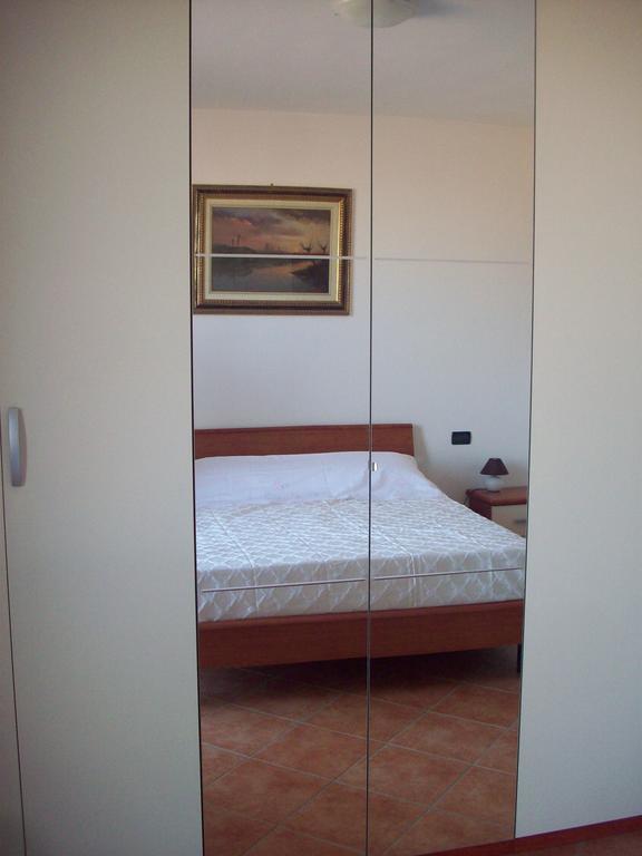 Al Calypso Bed and Breakfast Curtatone Buitenkant foto